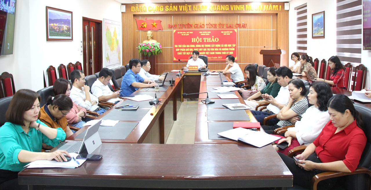 Quang cảnh Hội thảo tại điểm cầu Ban Tuyên giáo Tỉnh ủy Lai Châu