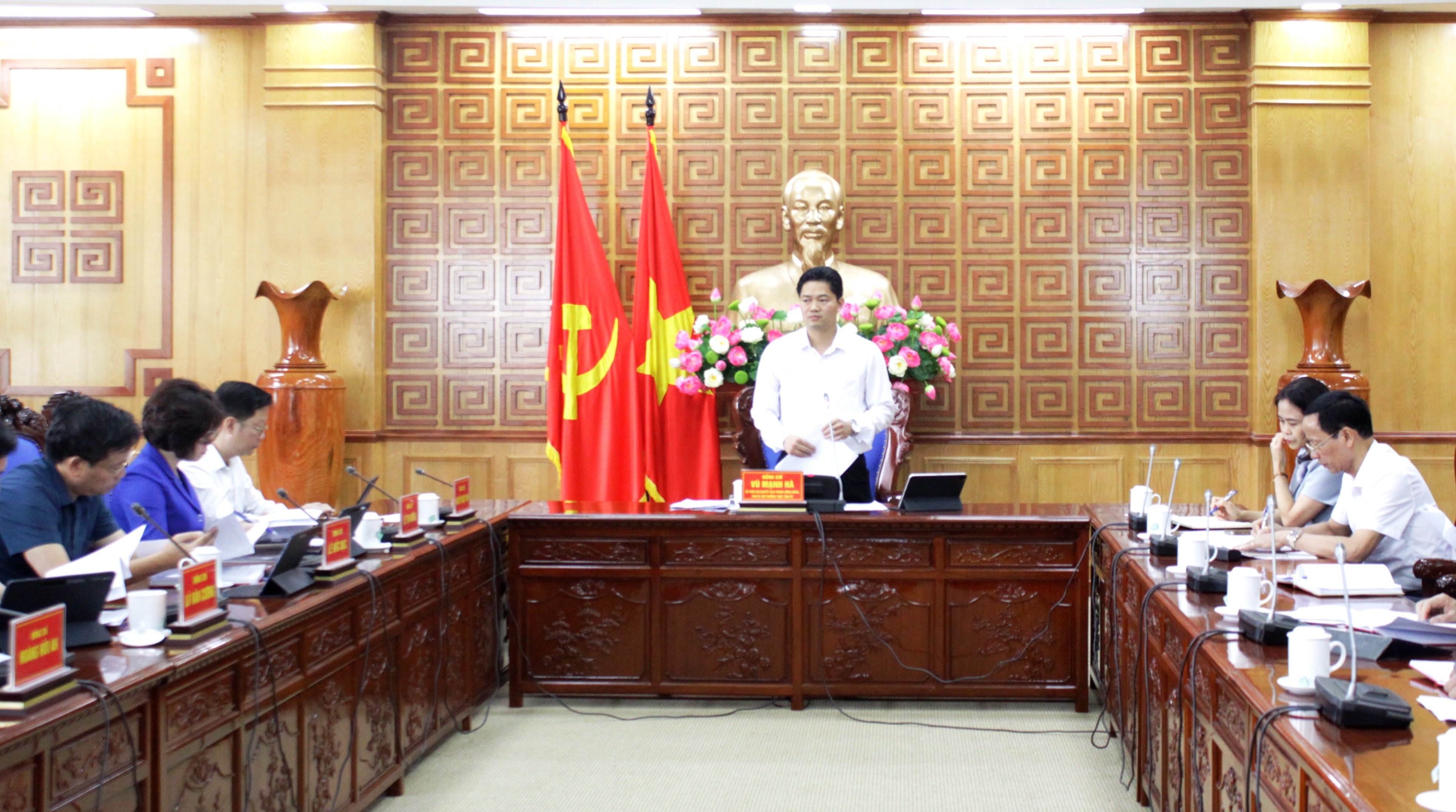 Đồng chí Vũ Mạnh Hà - Ủy viên dự khuyết Trung ương Đảng, Phó Bí thư Thường trực Tỉnh ủy phát biểu kết luận Hội nghị