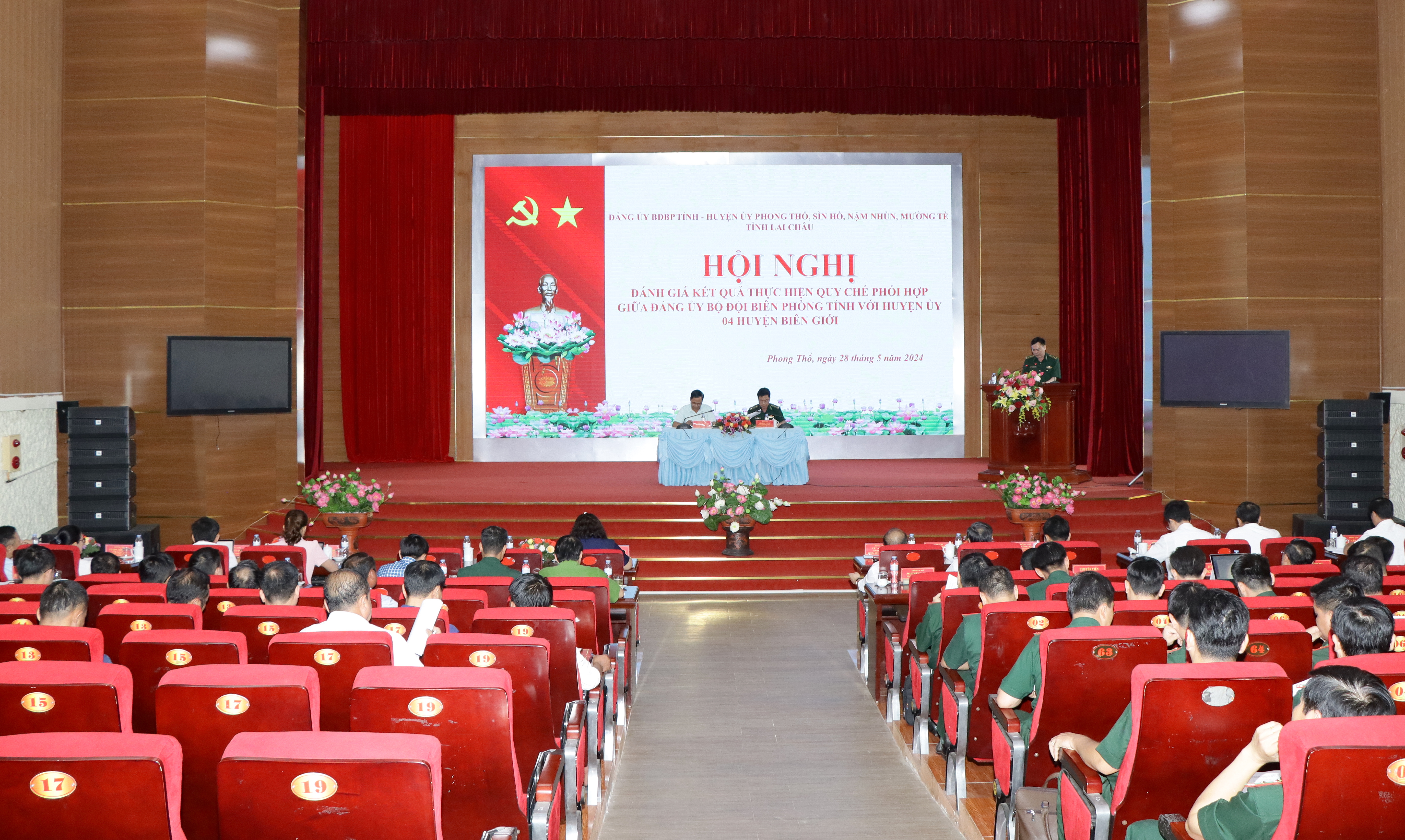 Quang cảnh Hội nghị