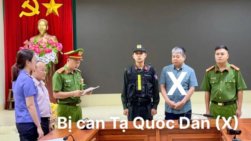 Cơ quan chức năng thực hiện quy trình tố tụng đối với bị can Dân