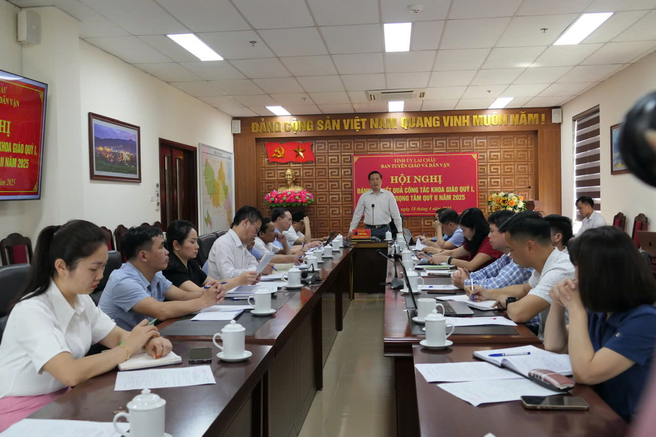 Quang cảnh Hội nghị