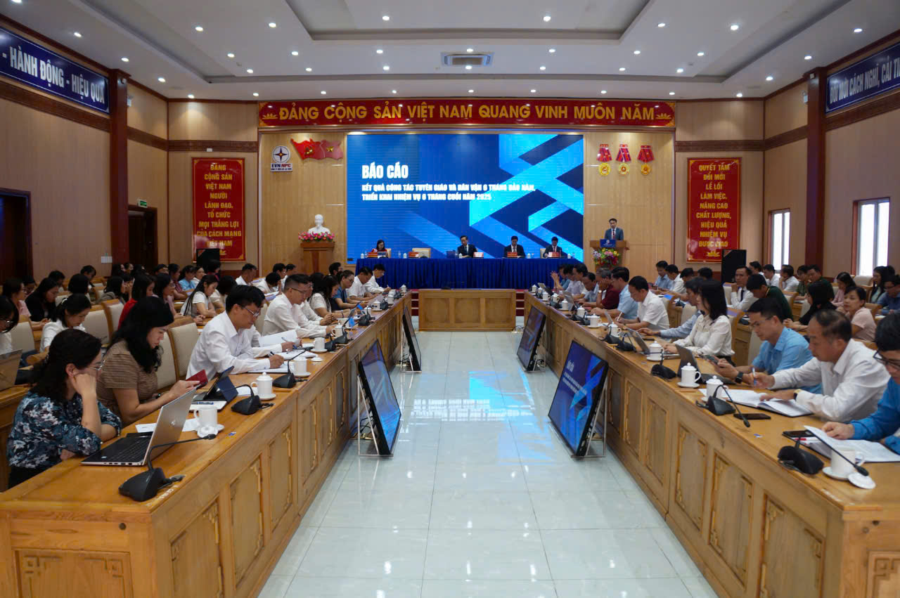 Quang cảnh Hội nghị