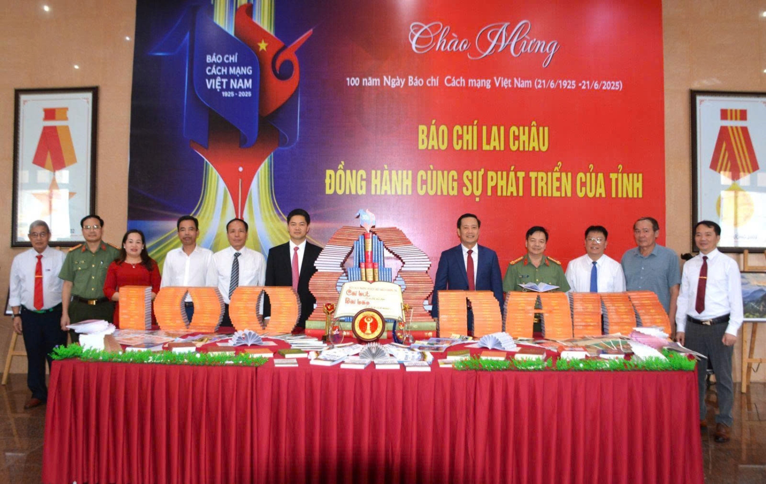 41hoang hoi