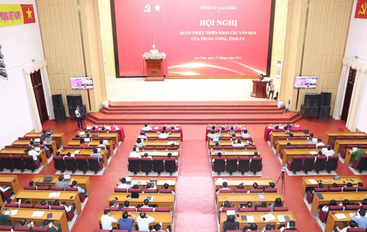 Ban Tuyên giáo và Dân vận Tỉnh ủy kịp thời tham mưu Tỉnh ủy tổ chức các Hội nghị quán triệt các văn bản mới của Trung ương, của tỉnh trong đó có văn bản về công tác kiểm tra, giám sát