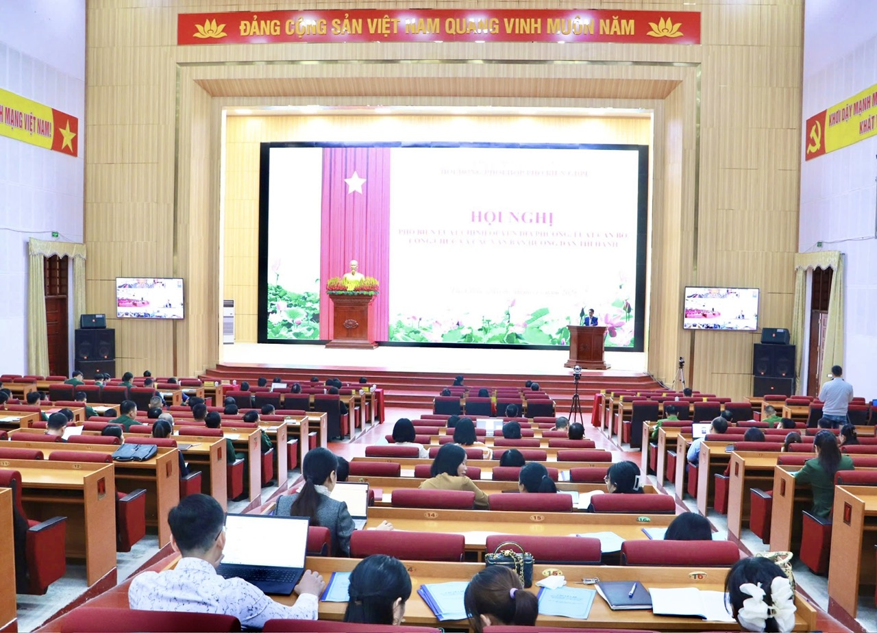 Quang cảnh Hội nghị