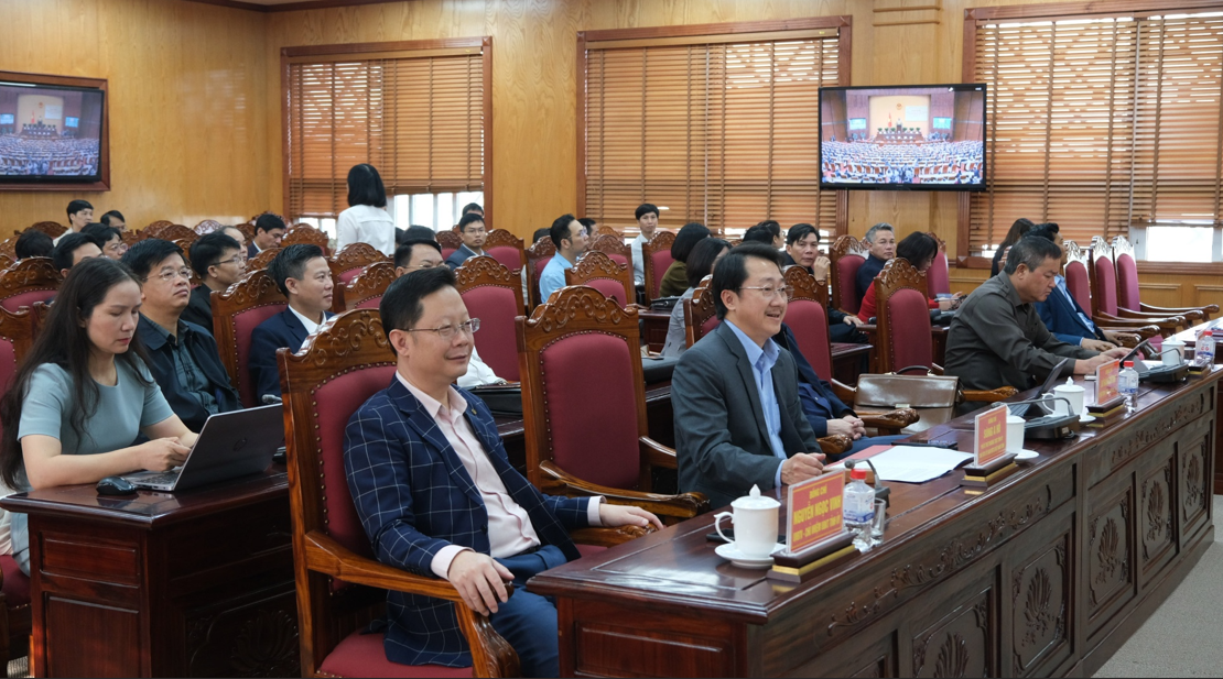 Đại biểu dự Hội nghị tại điểm cầu Tỉnh uỷ