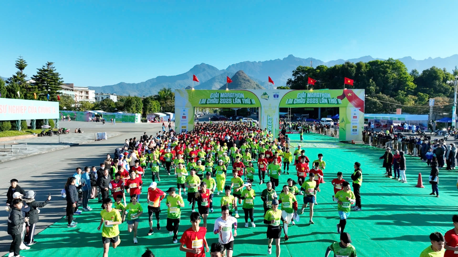 Giải Marathon Lai Châu lần thứ II, năm 2025 thu hút trên 1.500 đại biểu và vận động viên tham gia