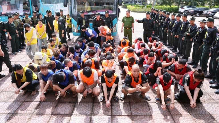 Công an tỉnh Lai Châu đã thực hiện thành công chuyên án bị bắt giữ các đối tượng khi đang hoạt động lừa đảo tại Campuchia