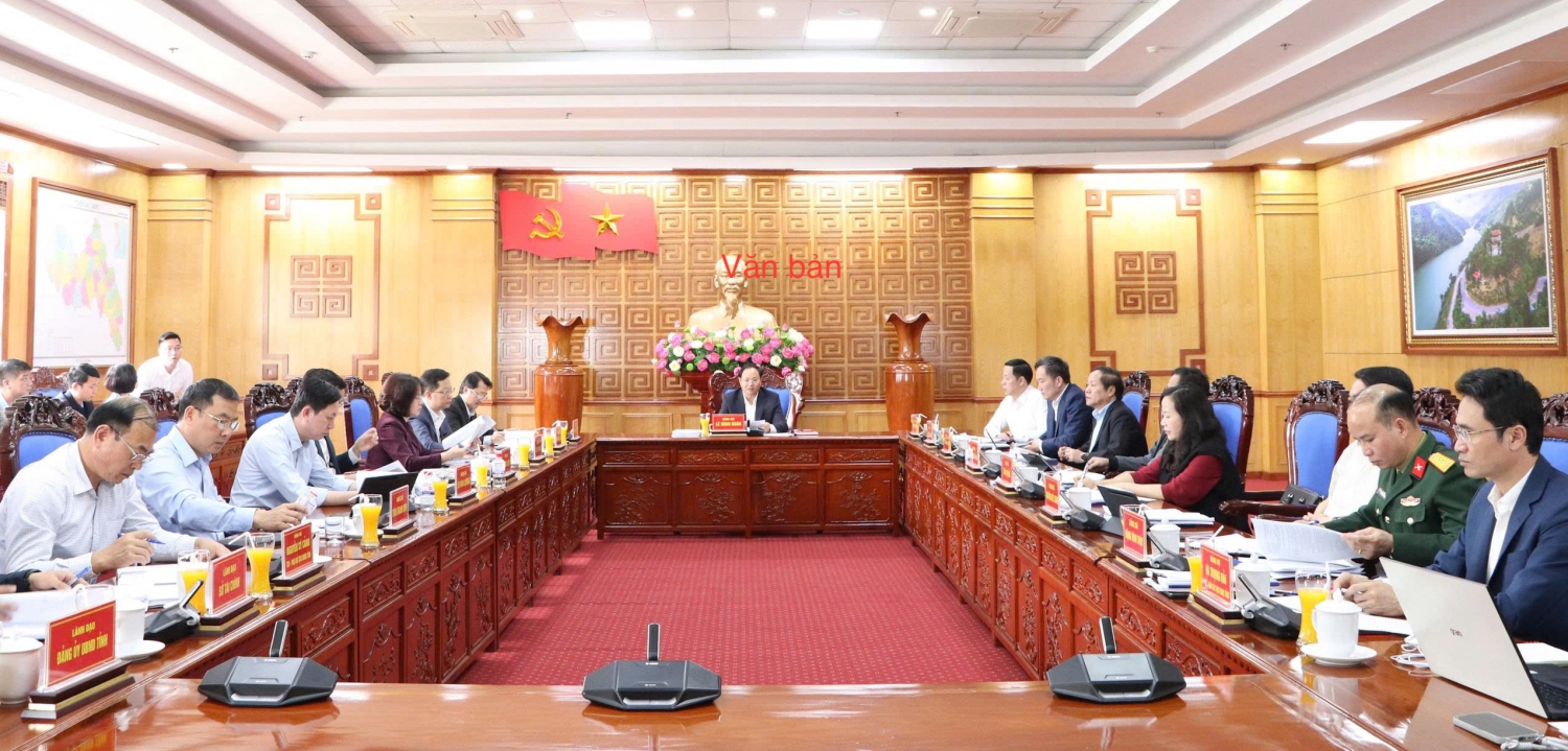 Quang cảnh cuộc họp