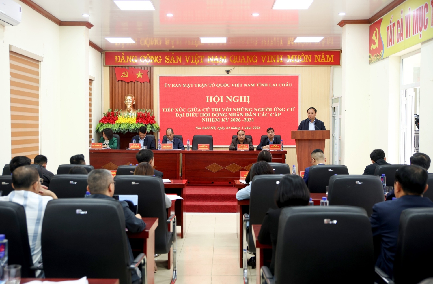 Quang cảnh hội nghị