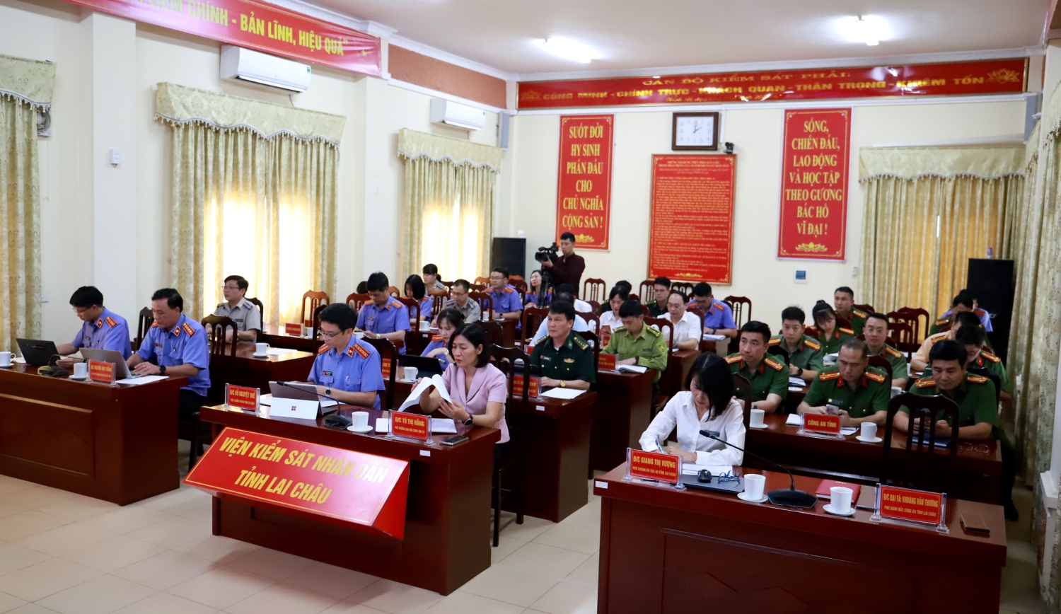 Các đại biểu dự Hội nghị