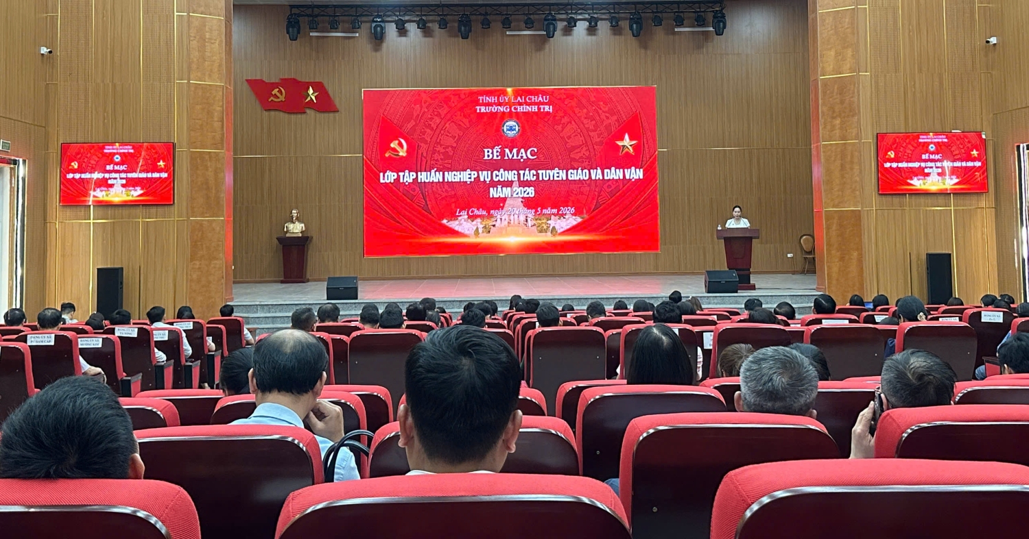 Quang cảnh lễ bế mạc