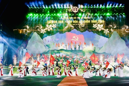 Khai mạc Tuần Du lịch - Văn hóa và Giải Marathon Lai Châu lần thứ II, năm 2025