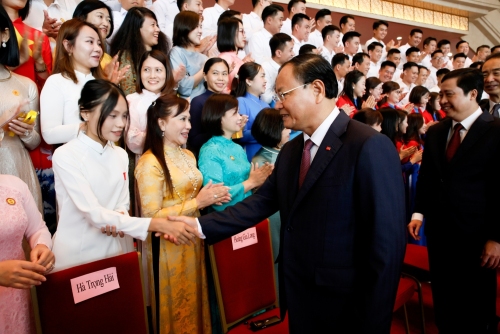 Đồng chí Bí thư Tỉnh uỷ mong muốn thanh niên trở thành những “sứ giả hữu nghị trẻ” Việt – Trung