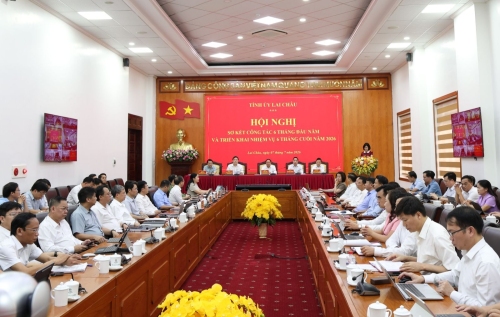 Quang cảnh Hội nghị