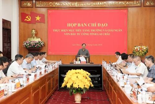 Quang cảnh cuộc họp