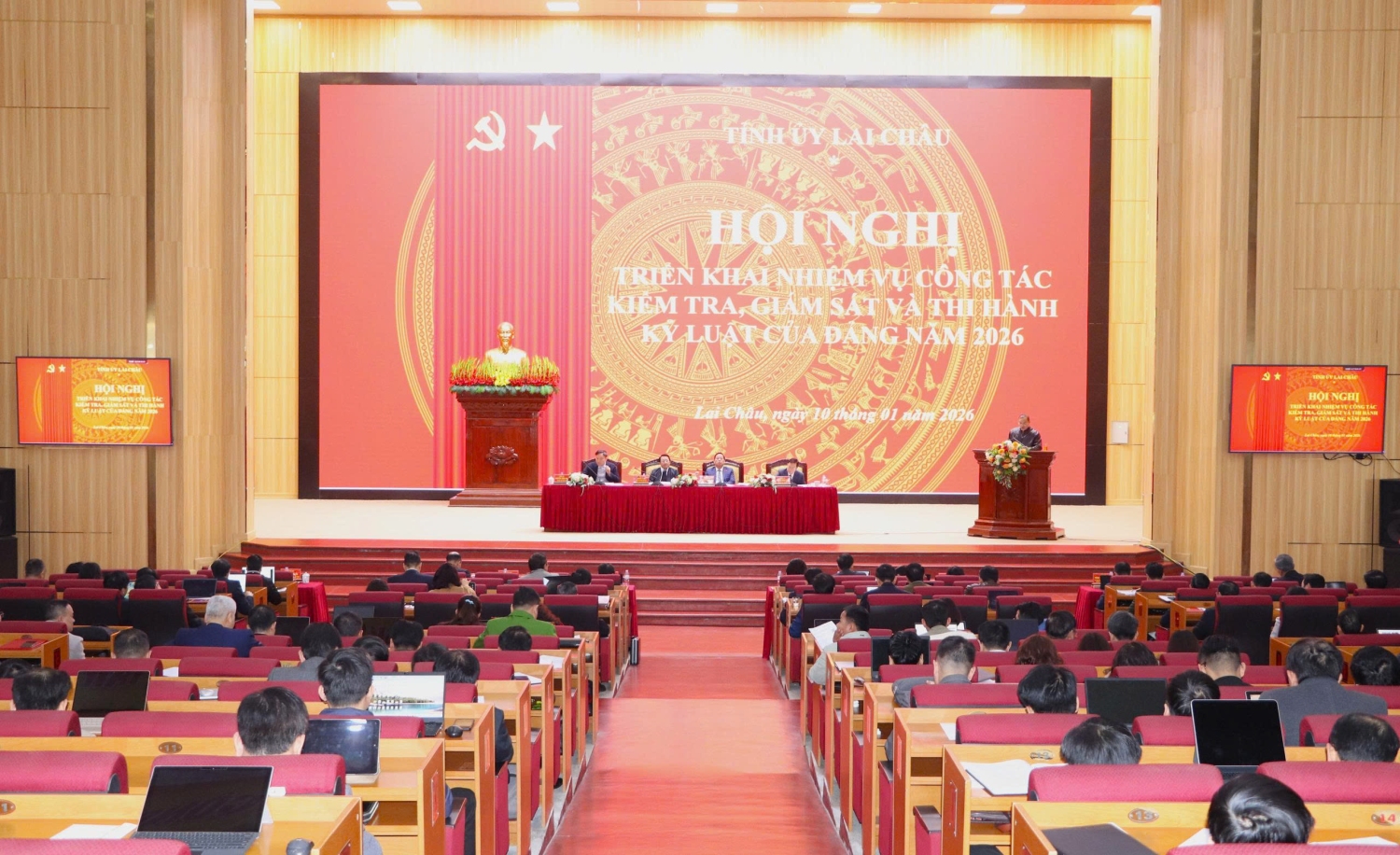 Quang cảnh Hội nghị