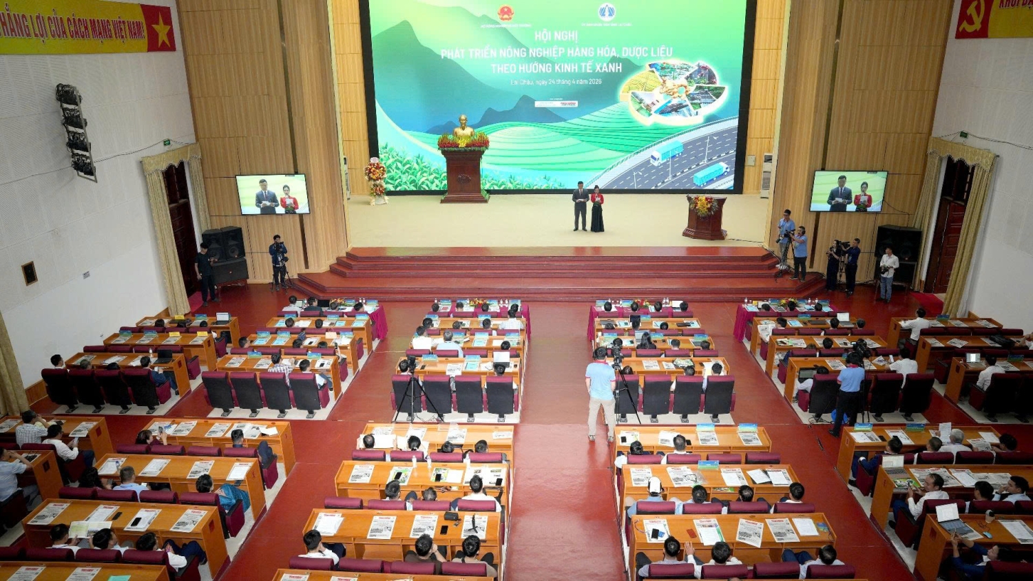 Quang cảnh Hội nghị