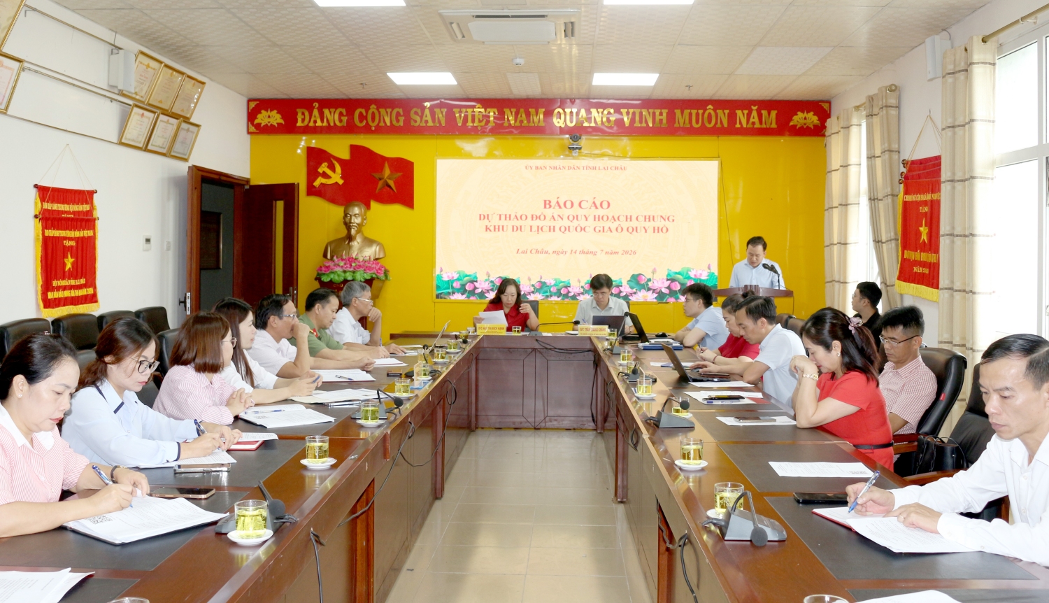 Quang cảnh Hội nghị